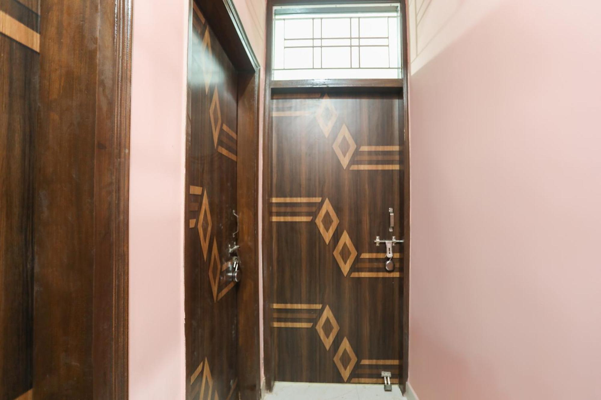Hotel O Gdd Kuteer Noida Ngoại thất bức ảnh
